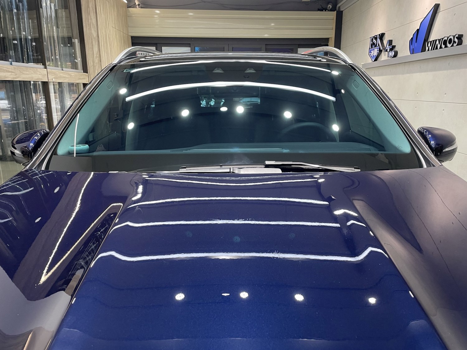 2022 Mercedes-Benz GLE - 前擋FSK冰鑽AT50搭配車身FSK冰鑽F20.FX7 - 新北震宣汽車隔熱紙